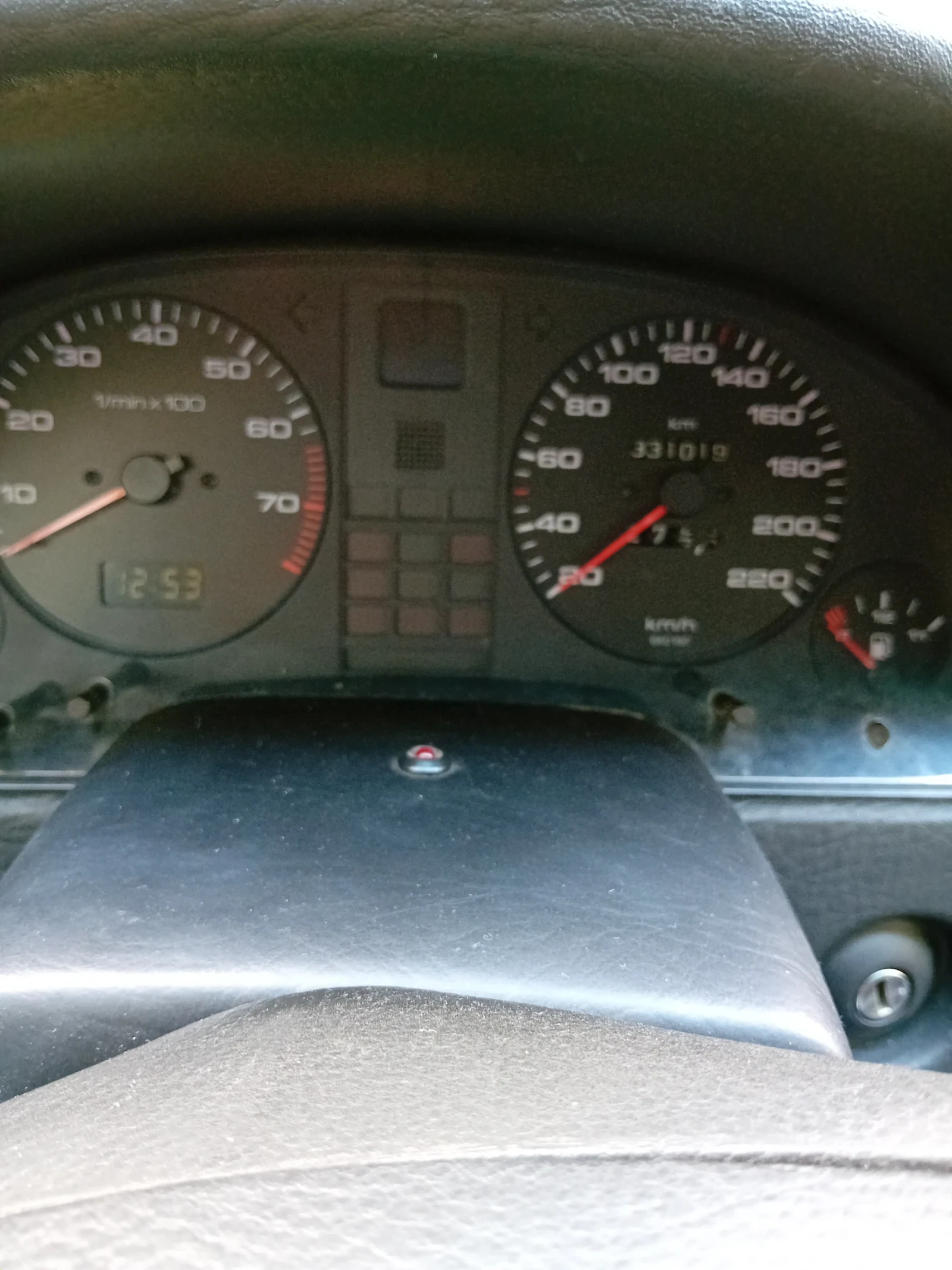 Audi 80 2, 0 E.  115 к.с. - изображение 6