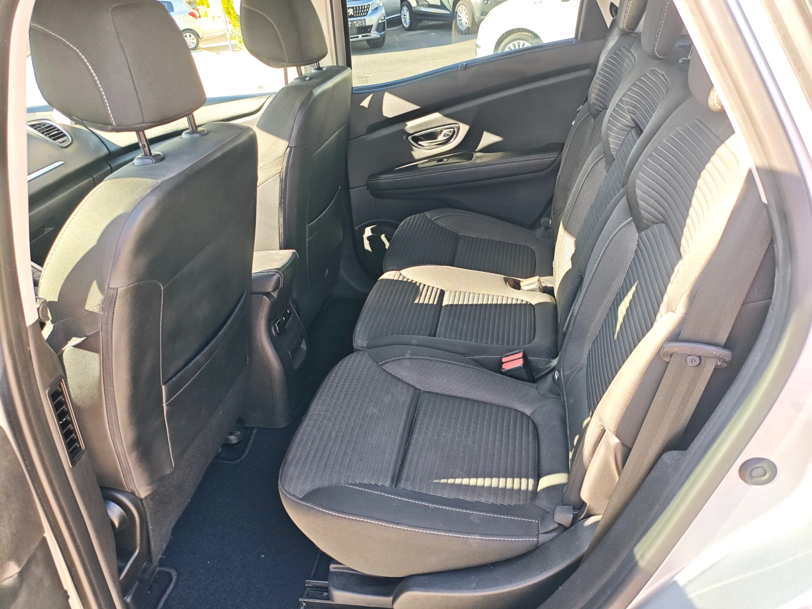 Renault Scenic 1.5 Dci - изображение 10