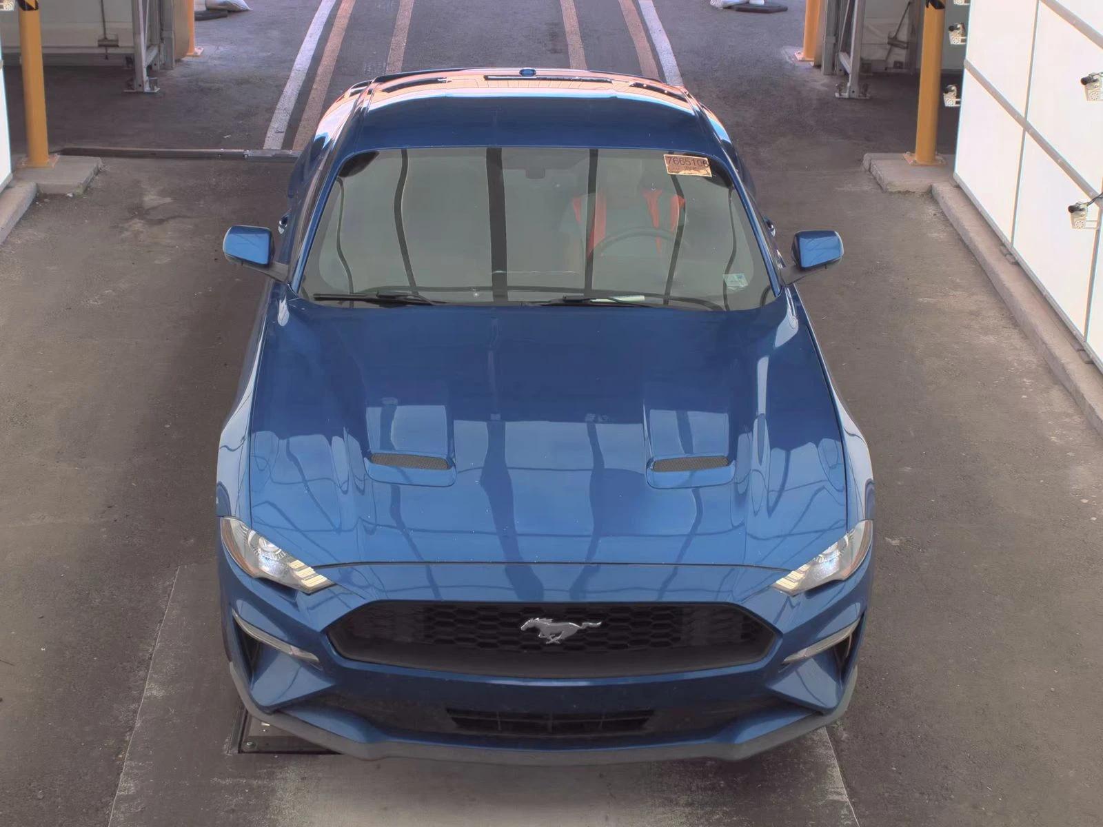 Ford Mustang EcoBoost Обдух* Кожа* Голямата Навигация* Ambient* - изображение 2