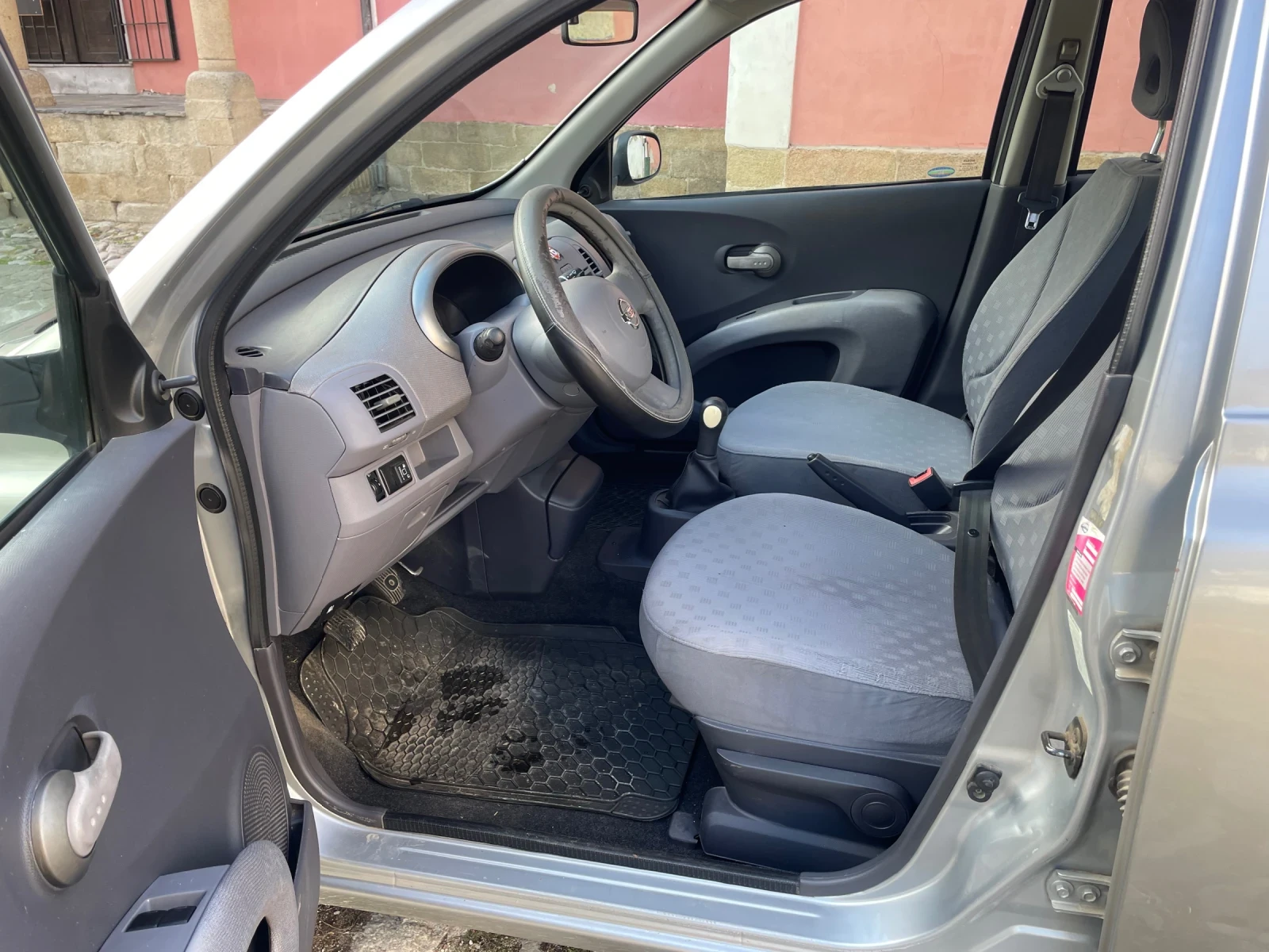 Nissan Micra 1.2i GAZ KLIMA - изображение 8
