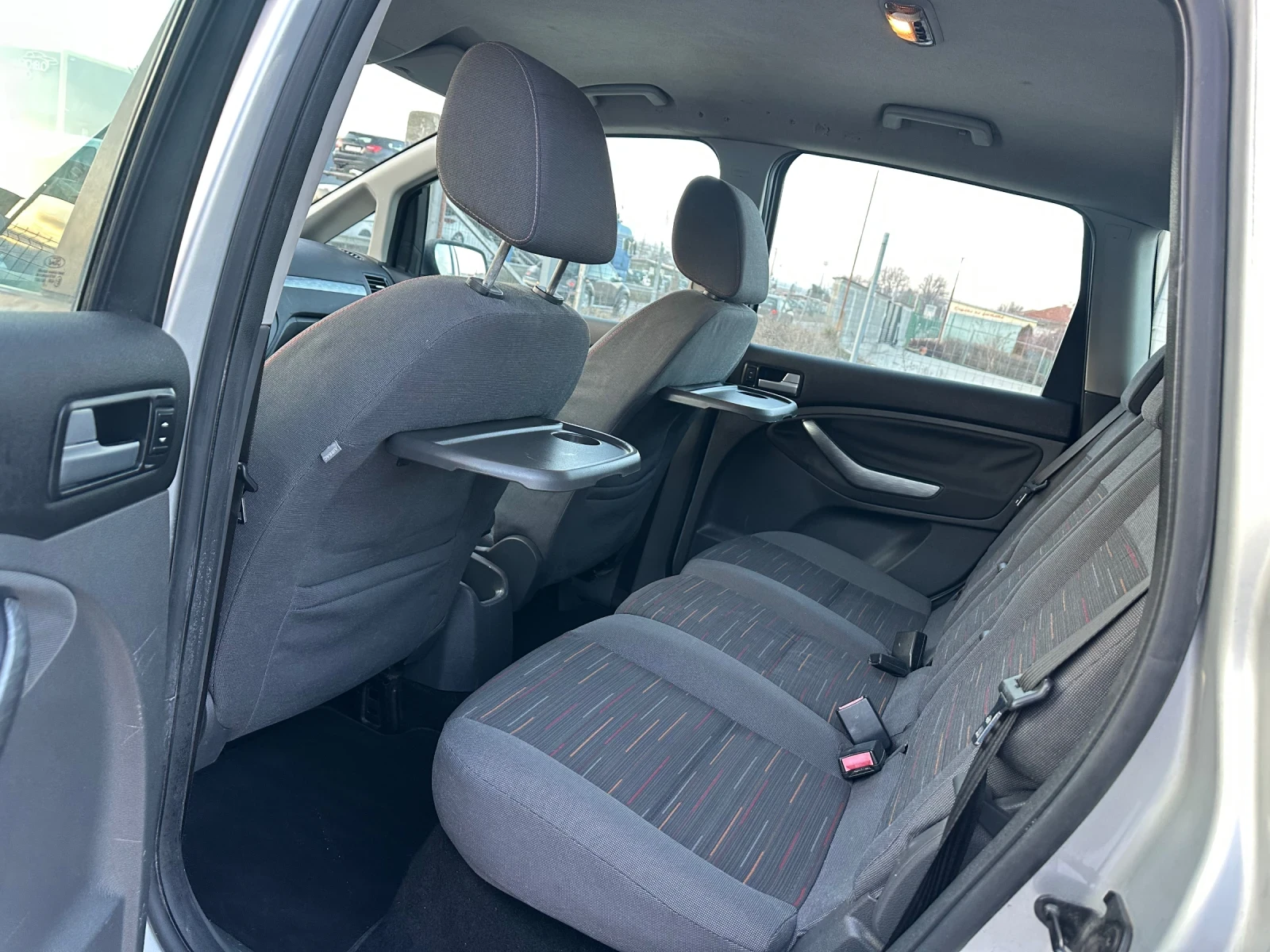 Ford C-max 1.6d ���� ������! ��� �������! ��������! | Mobile.bg � ����������� 13