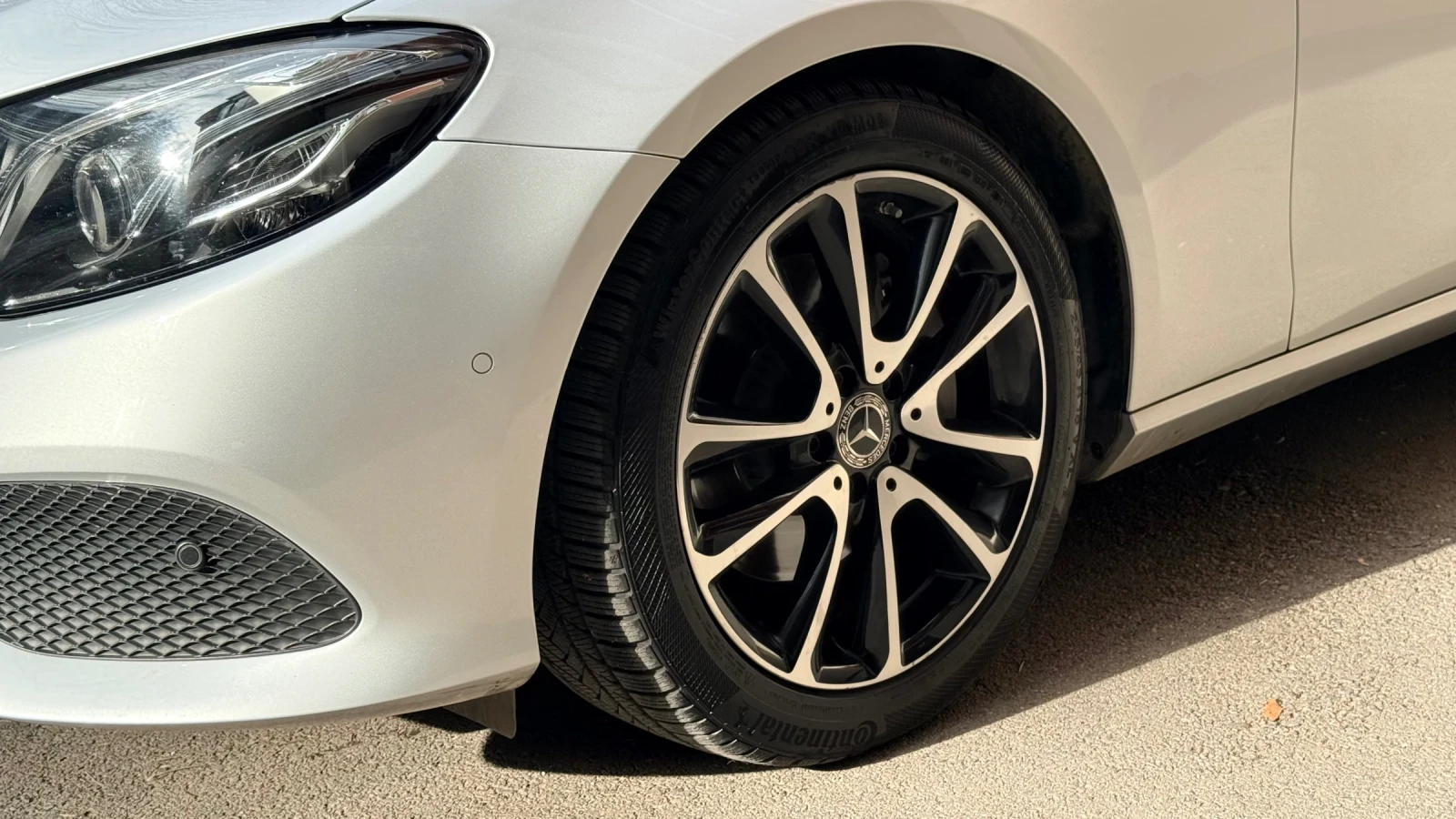 Mercedes-Benz E 200 4MATIC | Distronic+ | Head-Up | Вакуум | 360  - изображение 4