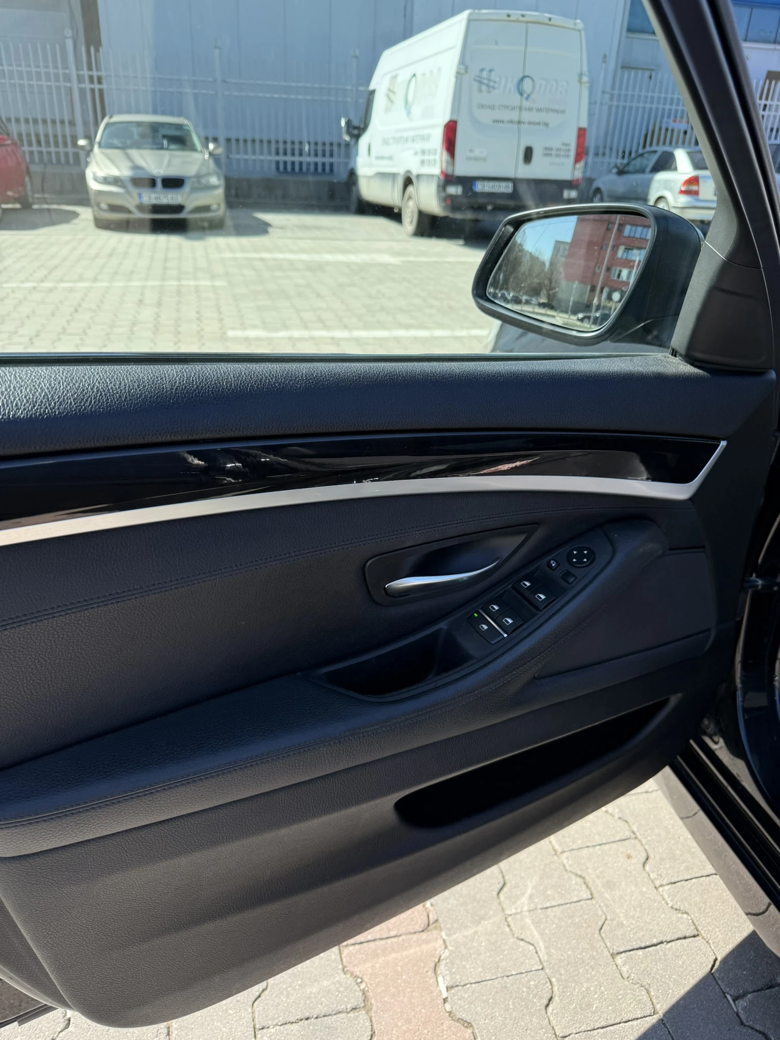 BMW 530 3.0D Touring, снимка 7 - Автомобили и джипове - 53826933