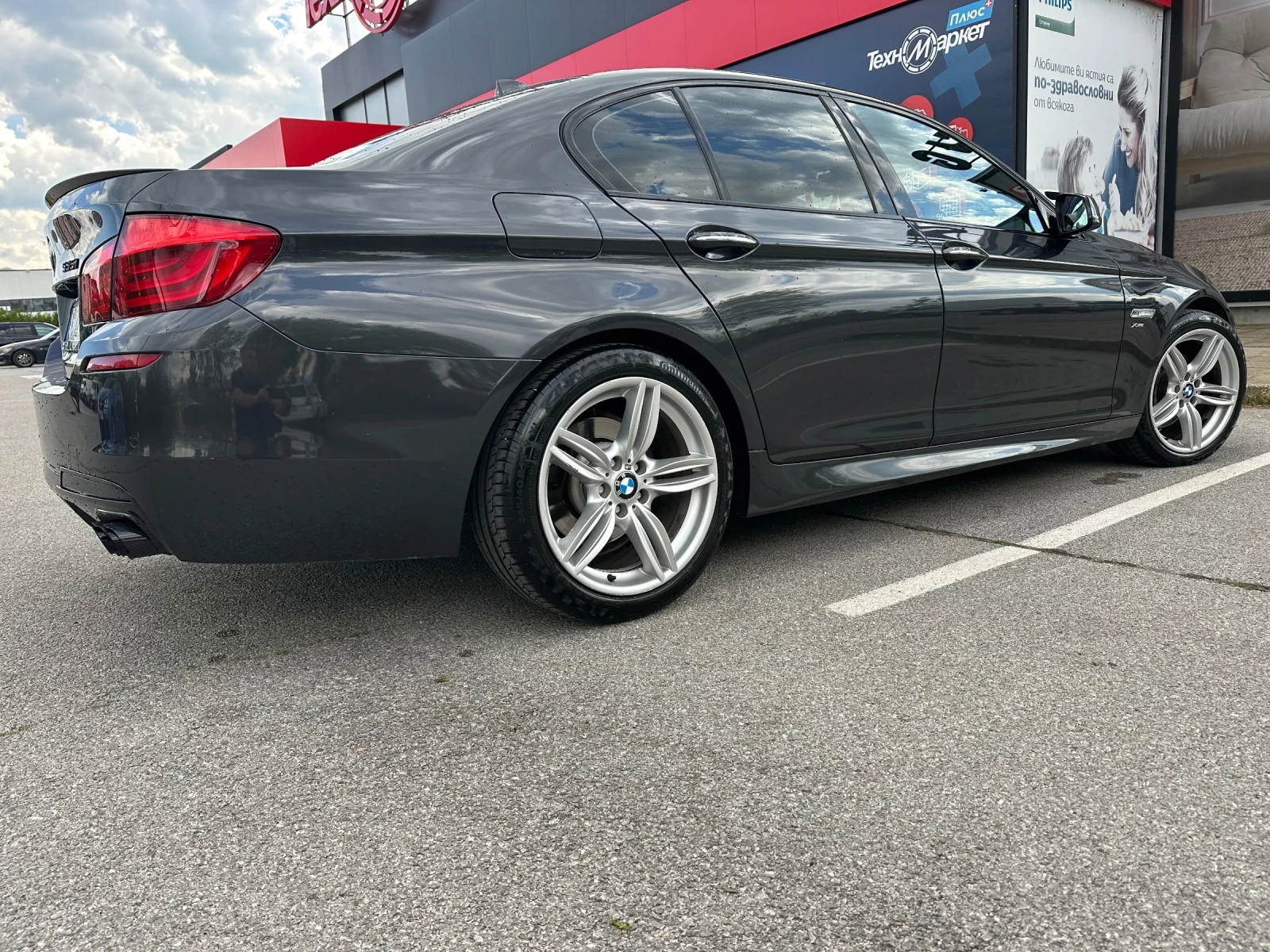 BMW 535 XDRIVE* FULL M PACK* ПОДГРЕВИ* КАМЕРА* ШИБЕДАХ, снимка 6 - Автомобили и джипове - 54614525