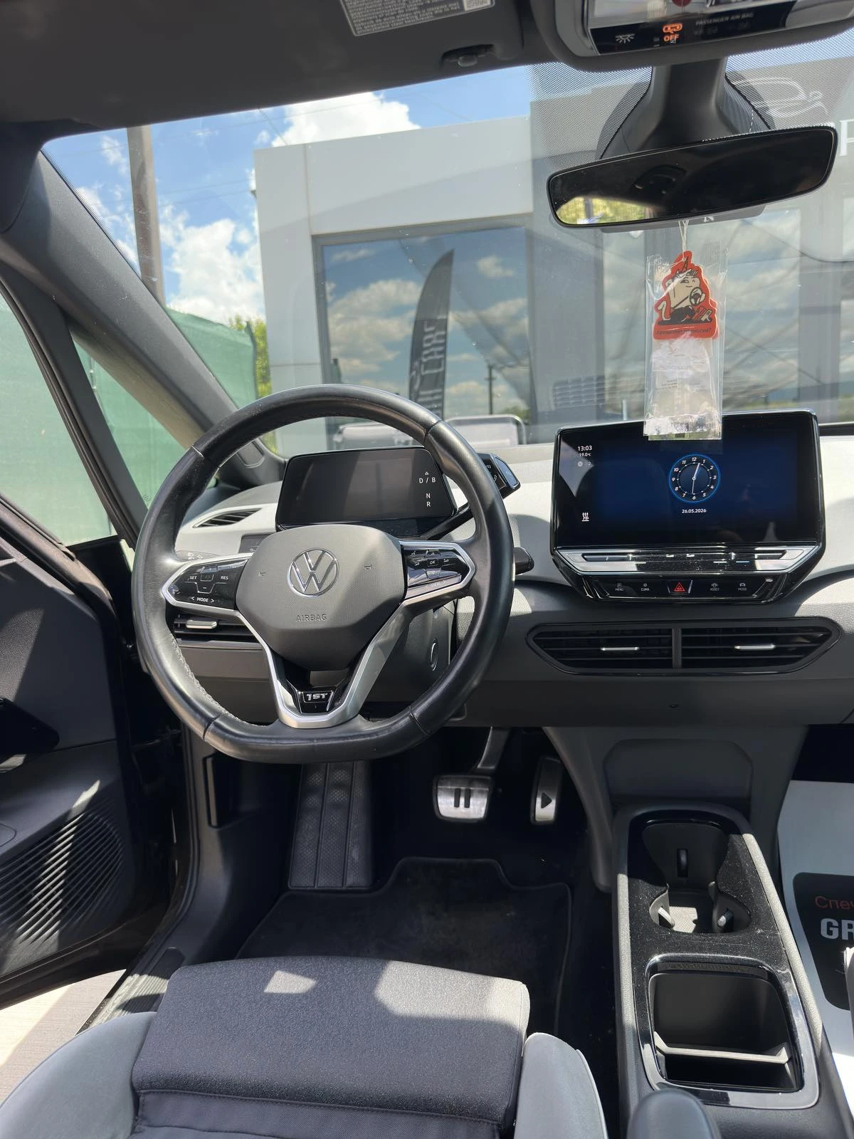 VW ID.3 1ST MAX 62KWh/HEADUP/PANO/MATRIX/20/МАСАЖИ, снимка 8 - Автомобили и джипове - 54677381