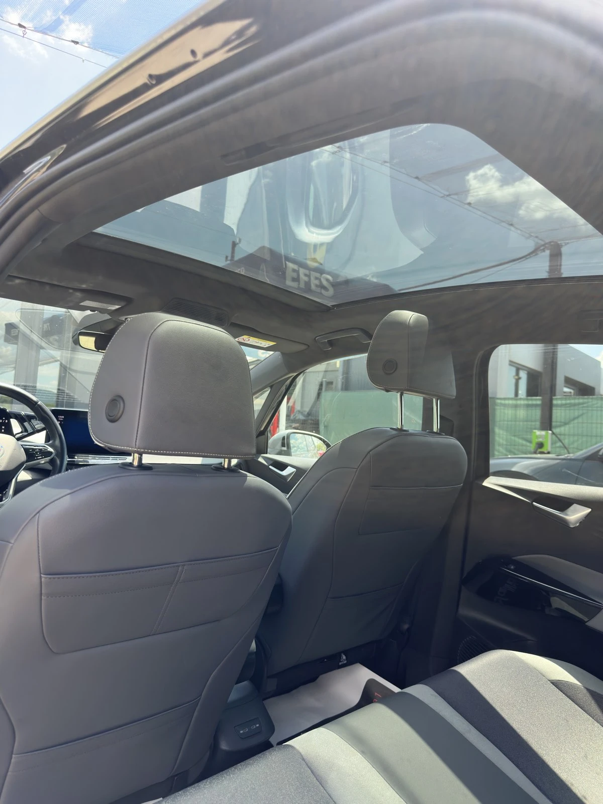 VW ID.3 1ST MAX 62KWh/HEADUP/PANO/MATRIX/20/МАСАЖИ, снимка 11 - Автомобили и джипове - 54677381