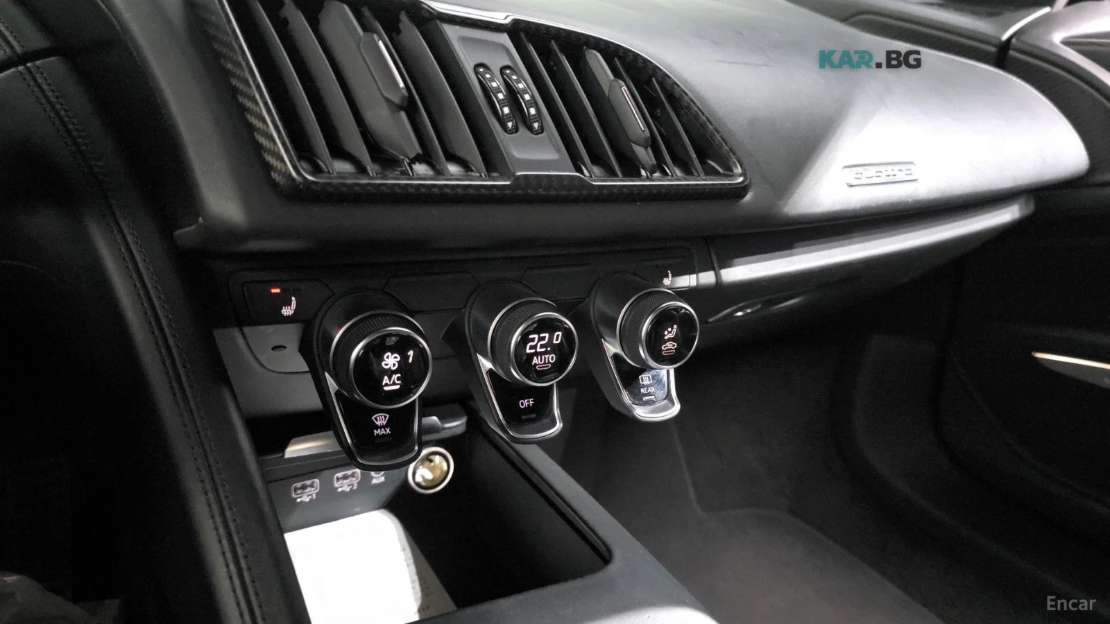 Audi R8 * 5.2* V10* PLUS* КОЖА* ПОДГРЕВ* КАМЕРА* , снимка 15 - Автомобили и джипове - 54851599