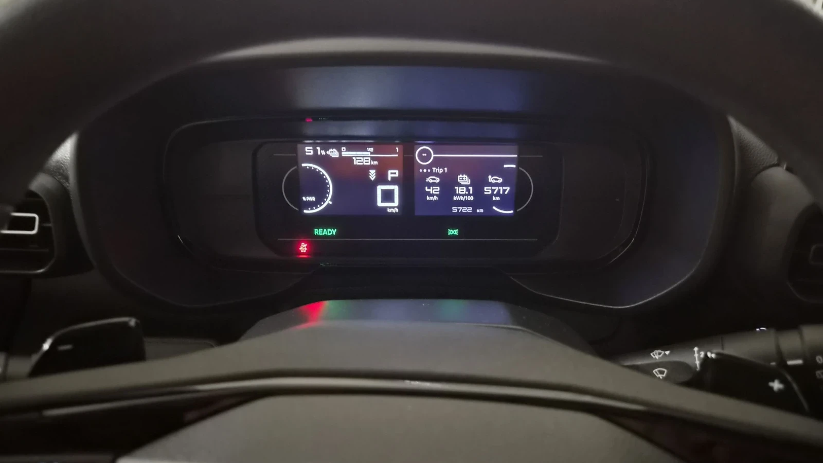 Toyota Proace City Чисто нов, снимка 10 - Автомобили и джипове - 55063415