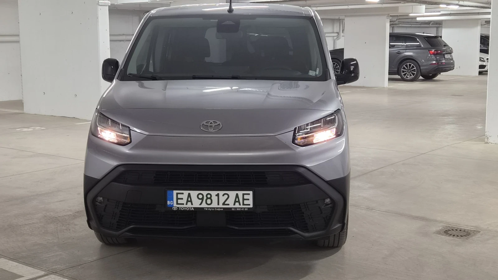 Toyota Proace City Чисто нов, снимка 5 - Автомобили и джипове - 55063415