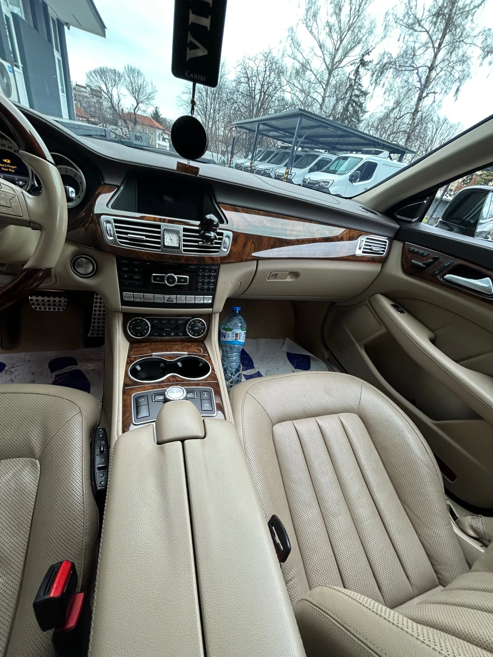 Mercedes-Benz CLS 550, снимка 13 - Автомобили и джипове - 55395878