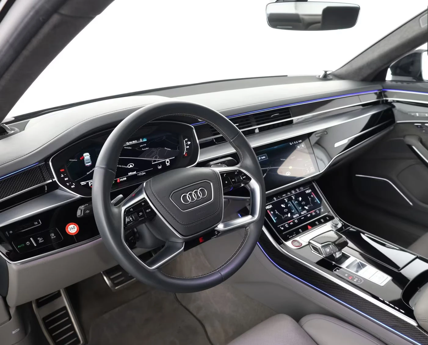 Audi 80 QUTTRO/571HP/HUD/360/PANO/ACC/KLESS/704z, снимка 9 - Автомобили и джипове - 55491617