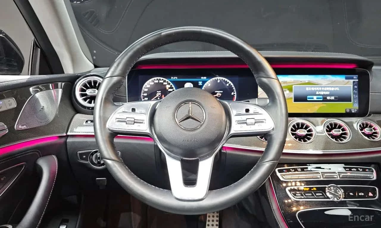 Mercedes-Benz CLS 400 d 4MATIC AMG Line | АВТОФИНАНСИРАНЕ, снимка 12 - Автомобили и джипове - 55618555
