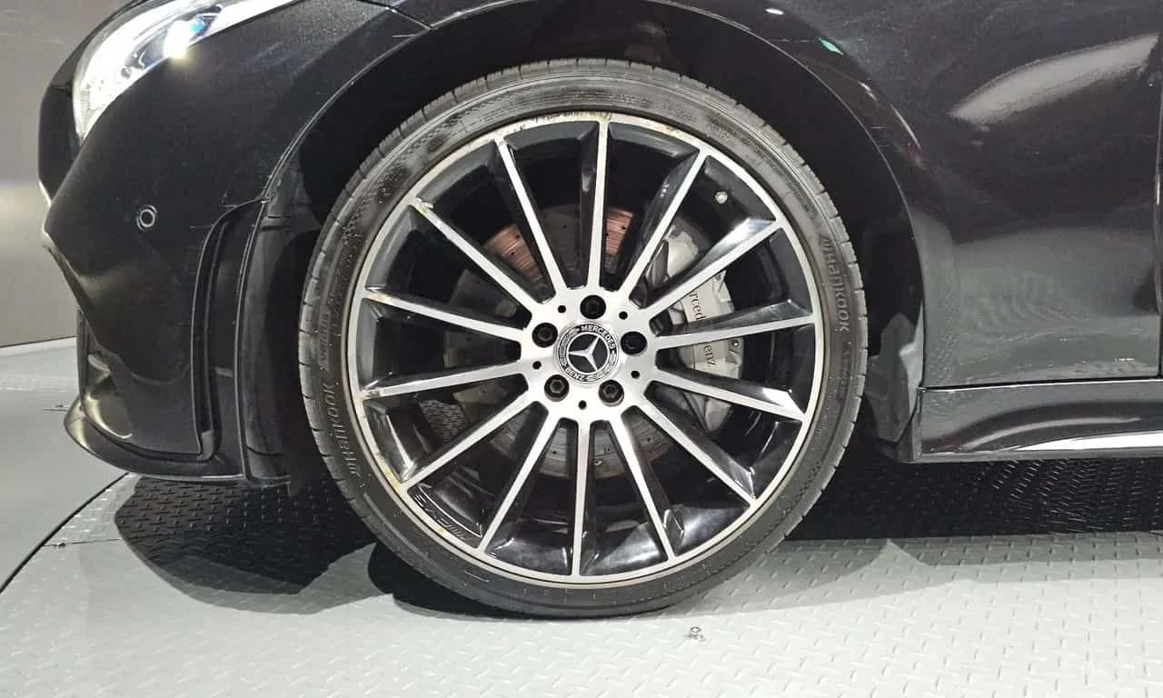 Mercedes-Benz CLS 400 d 4MATIC AMG Line | АВТОФИНАНСИРАНЕ, снимка 5 - Автомобили и джипове - 55618555