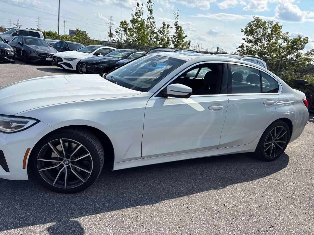 BMW 330 * xDrive * CARFAX * ОПЦИЯ ЗА ФИНАНСИРАНЕ, снимка 2 - Автомобили и джипове - 55658721