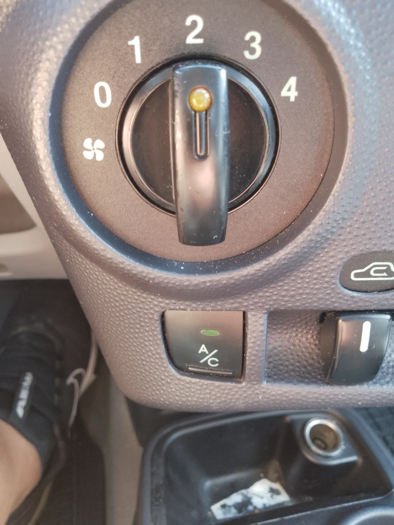 Kia Picanto, снимка 7 - Автомобили и джипове - 55717751