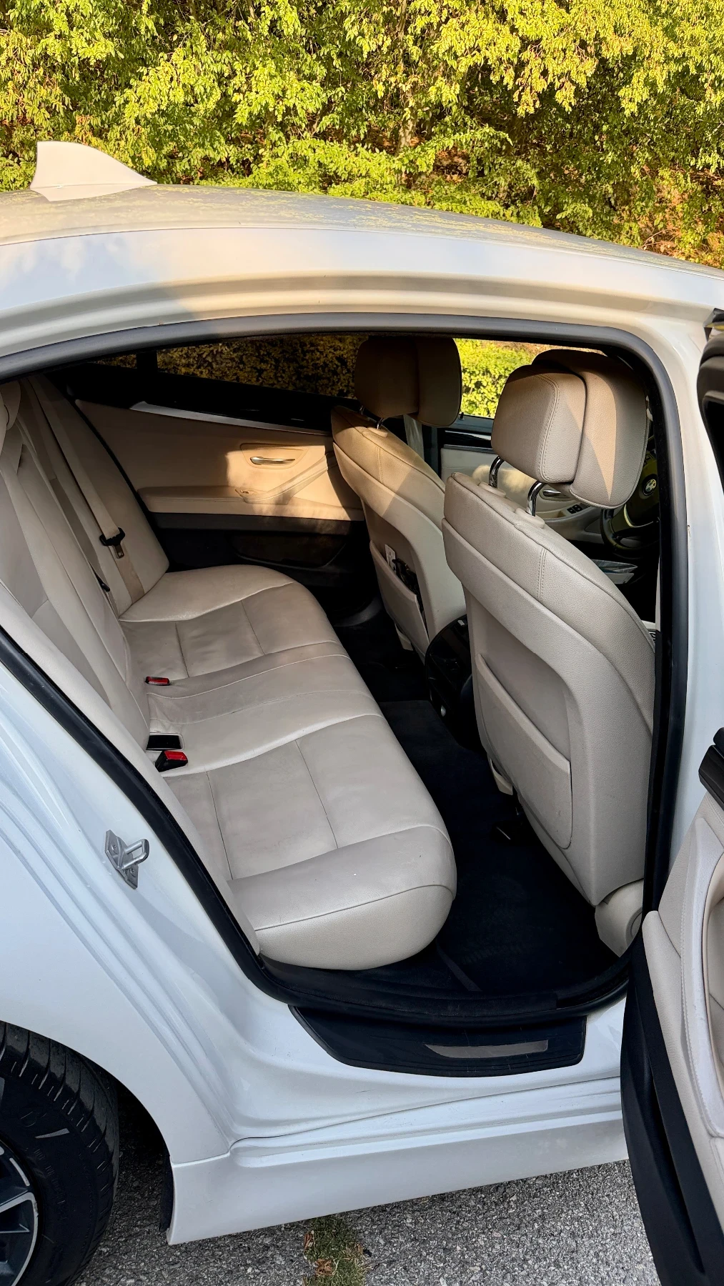 BMW 520, снимка 8 - Автомобили и джипове - 55900930