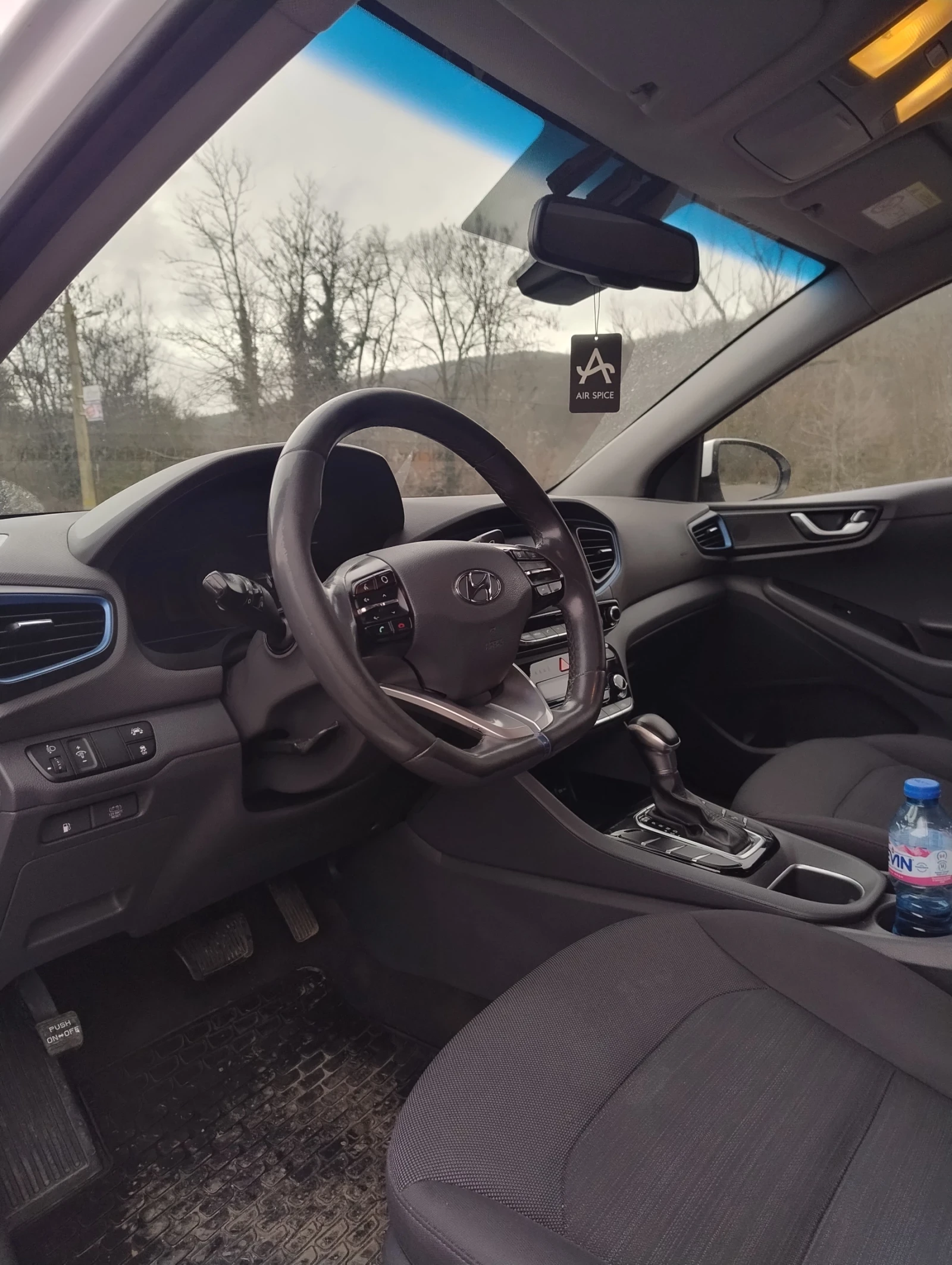Hyundai Ioniq, снимка 9 - Автомобили и джипове - 56167500