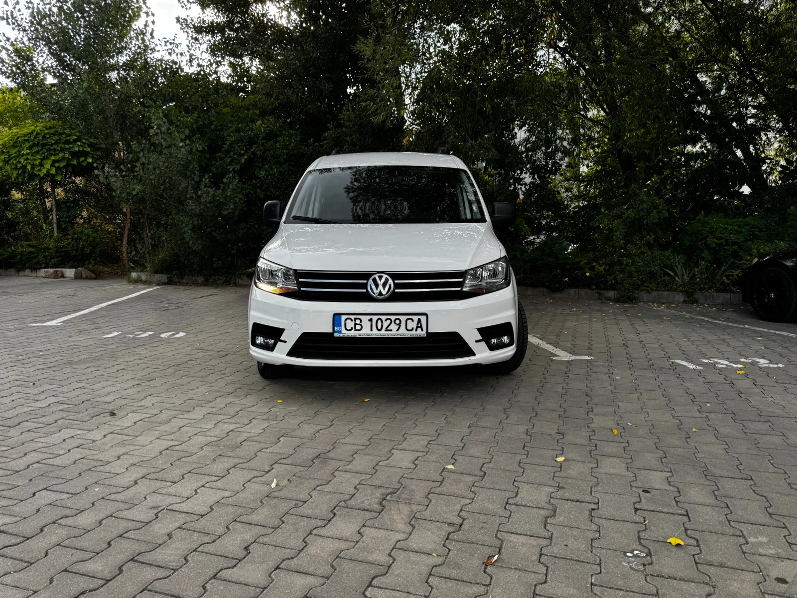 VW Caddy, снимка 13 - Автомобили и джипове - 56627535