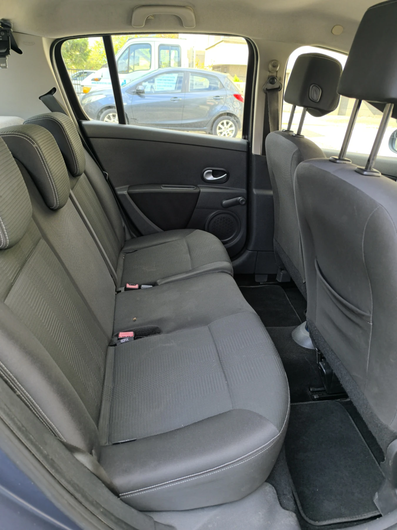 Renault Clio, снимка 10 - Автомобили и джипове - 56646876