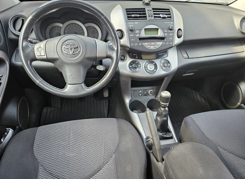 Toyota Rav4 2.2D4D 136 к.с., снимка 10 - Автомобили и джипове - 46433628