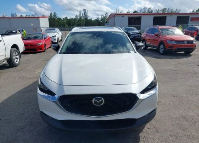 Mazda CX-30 2.5T* PREM.PLUS* HEADUP* PANO* ПОДГРЕВИ ОТПРЕД+ ВО, снимка 2 - Автомобили и джипове - 48324209