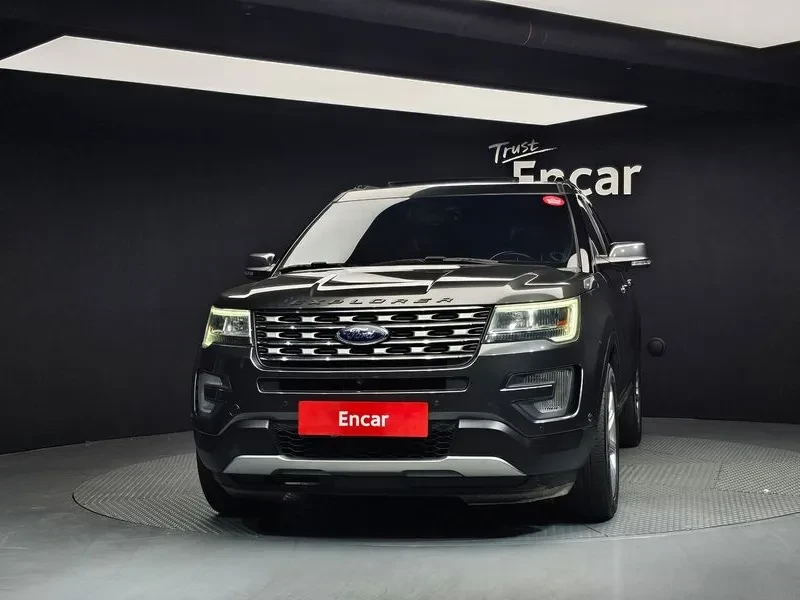 Ford Explorer, снимка 5 - Автомобили и джипове - 54849367