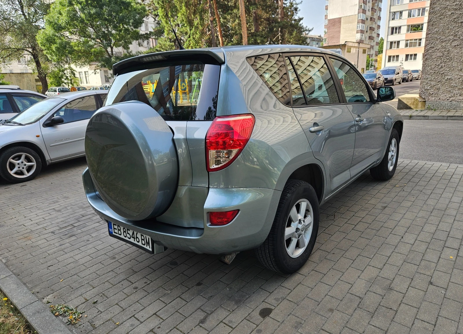 Toyota Rav4 2.2D4D 136 к.с. - изображение 6