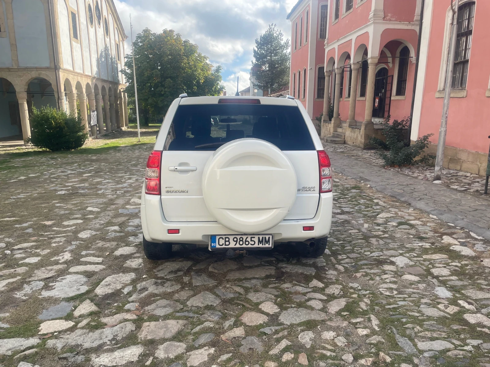 Suzuki Grand vitara 2.4i 4x4 АВТОМАТИК ГАЗ EURO 5B FEISLIFT | Mobile.bg — изображение 4