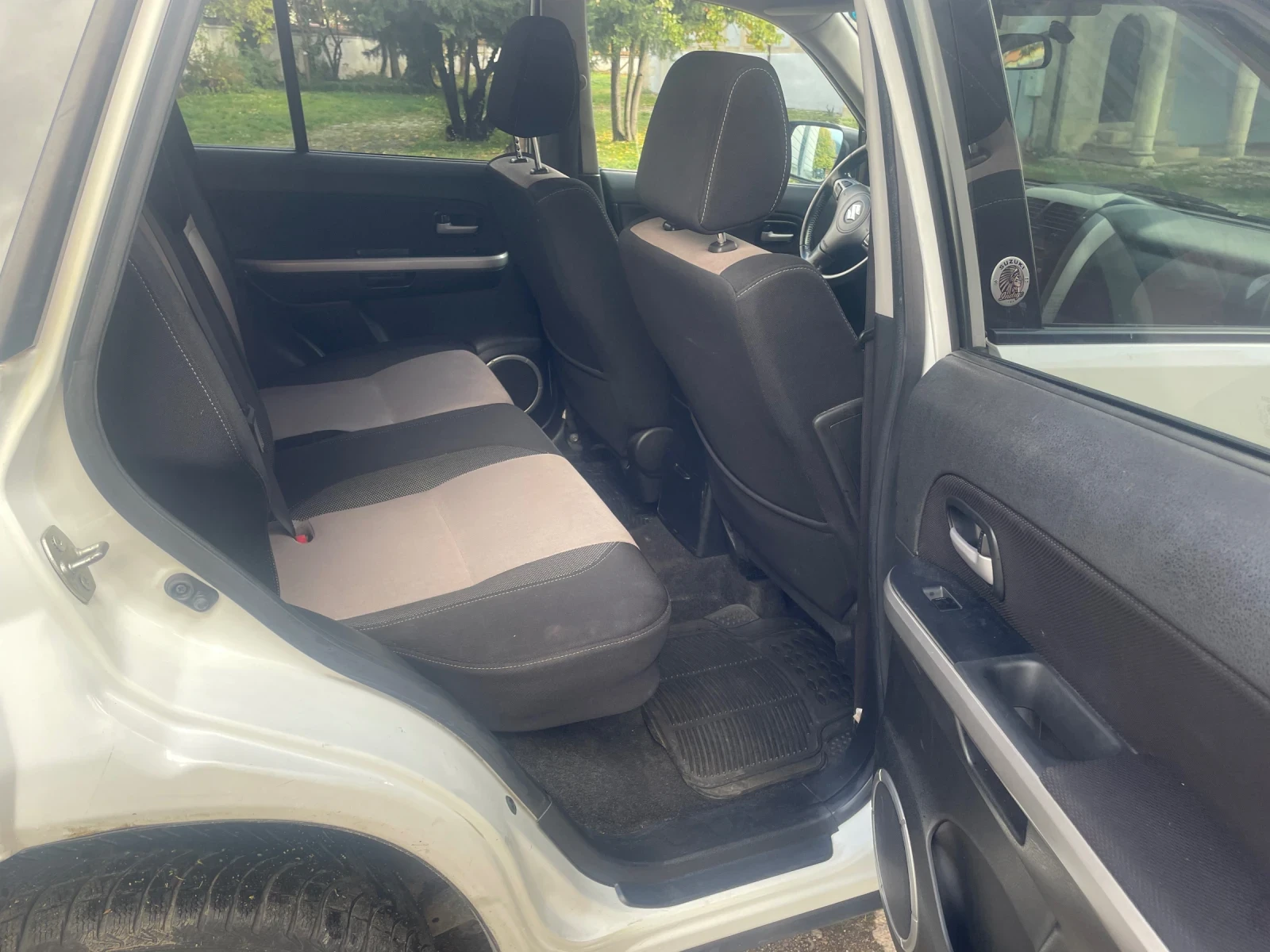 Suzuki Grand vitara 2.4i 4x4 АВТОМАТИК ГАЗ EURO 5B FEISLIFT | Mobile.bg — изображение 12