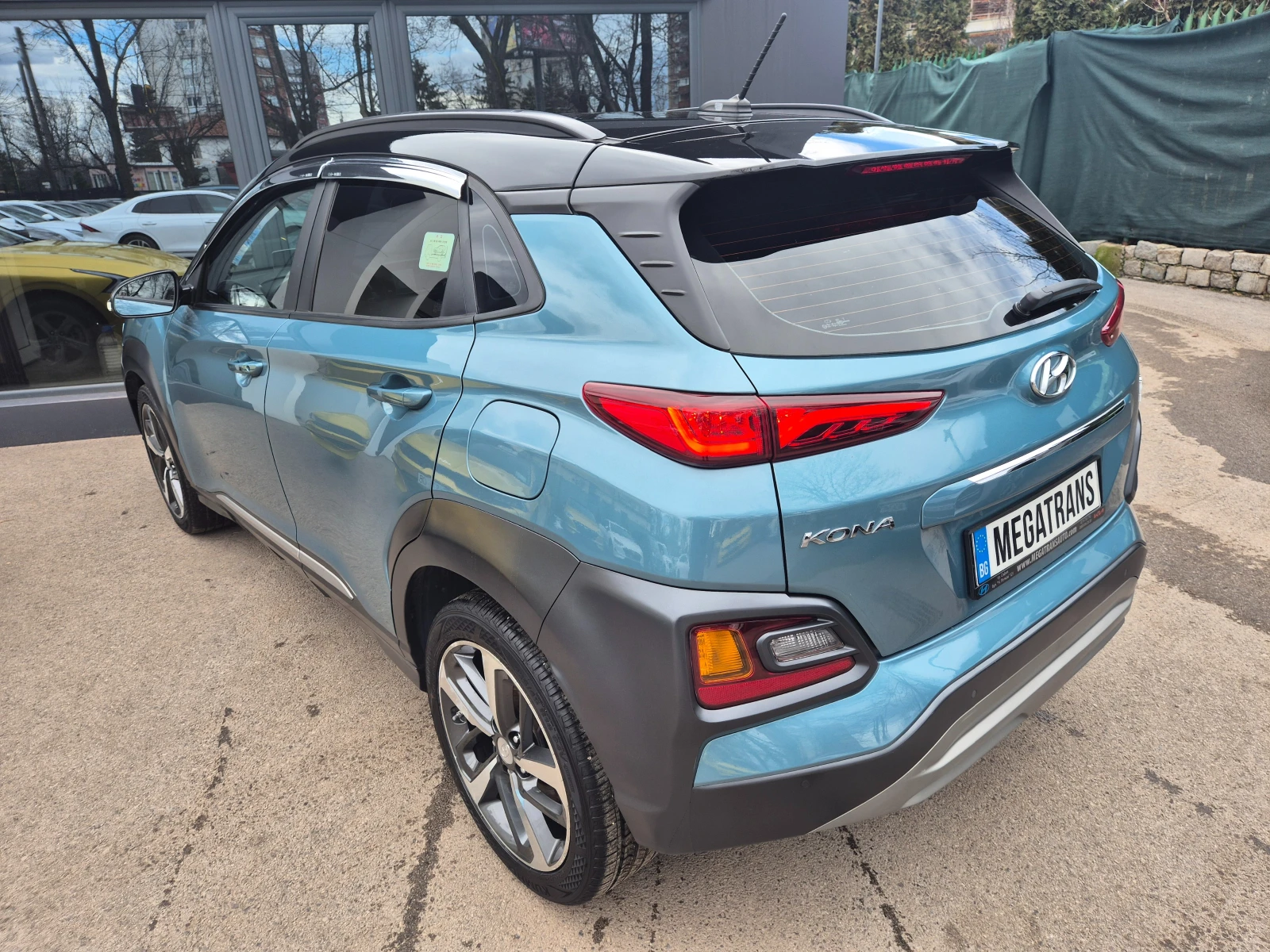Hyundai Kona 4x4 1.6 Turbo - Наличен в БГ - изображение 3