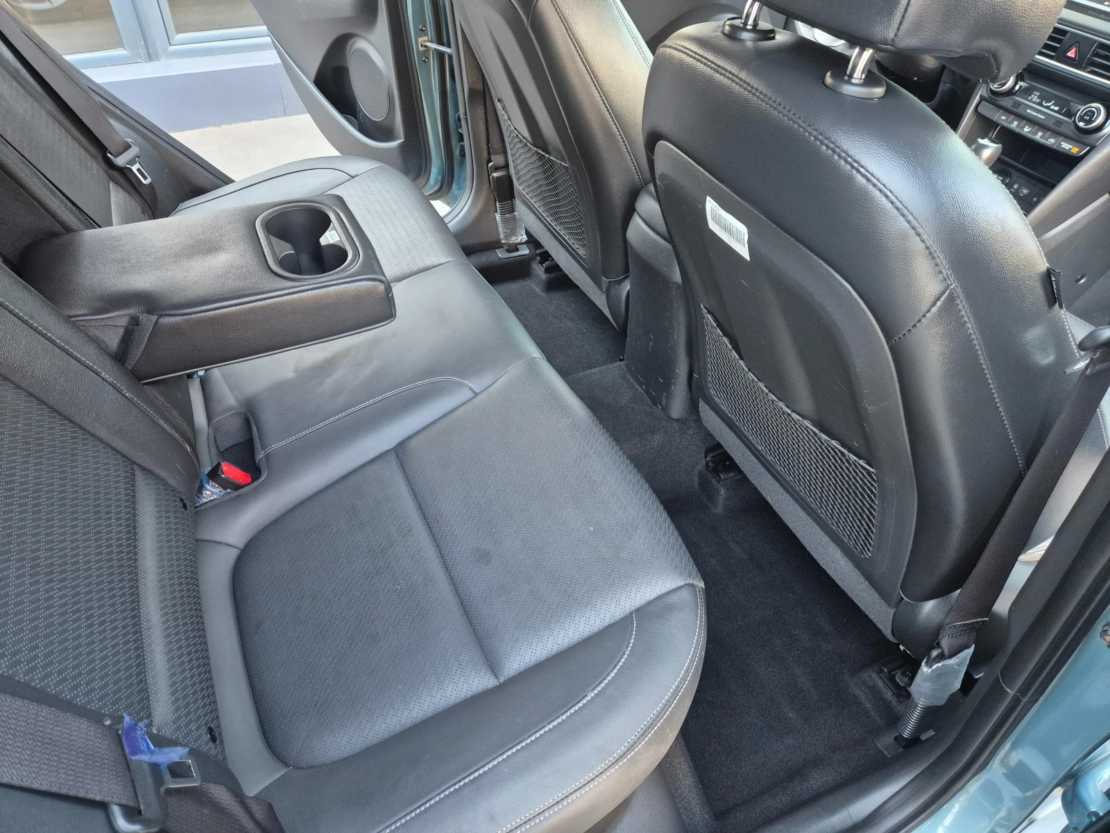 Hyundai Kona 4x4 1.6 Turbo - Наличен в БГ - изображение 8