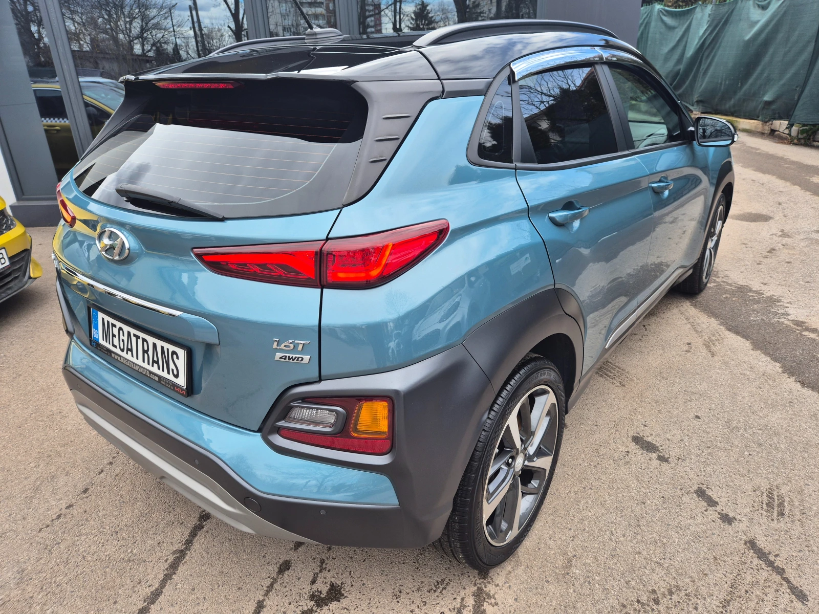 Hyundai Kona 4x4 1.6 Turbo - Наличен в БГ - изображение 4