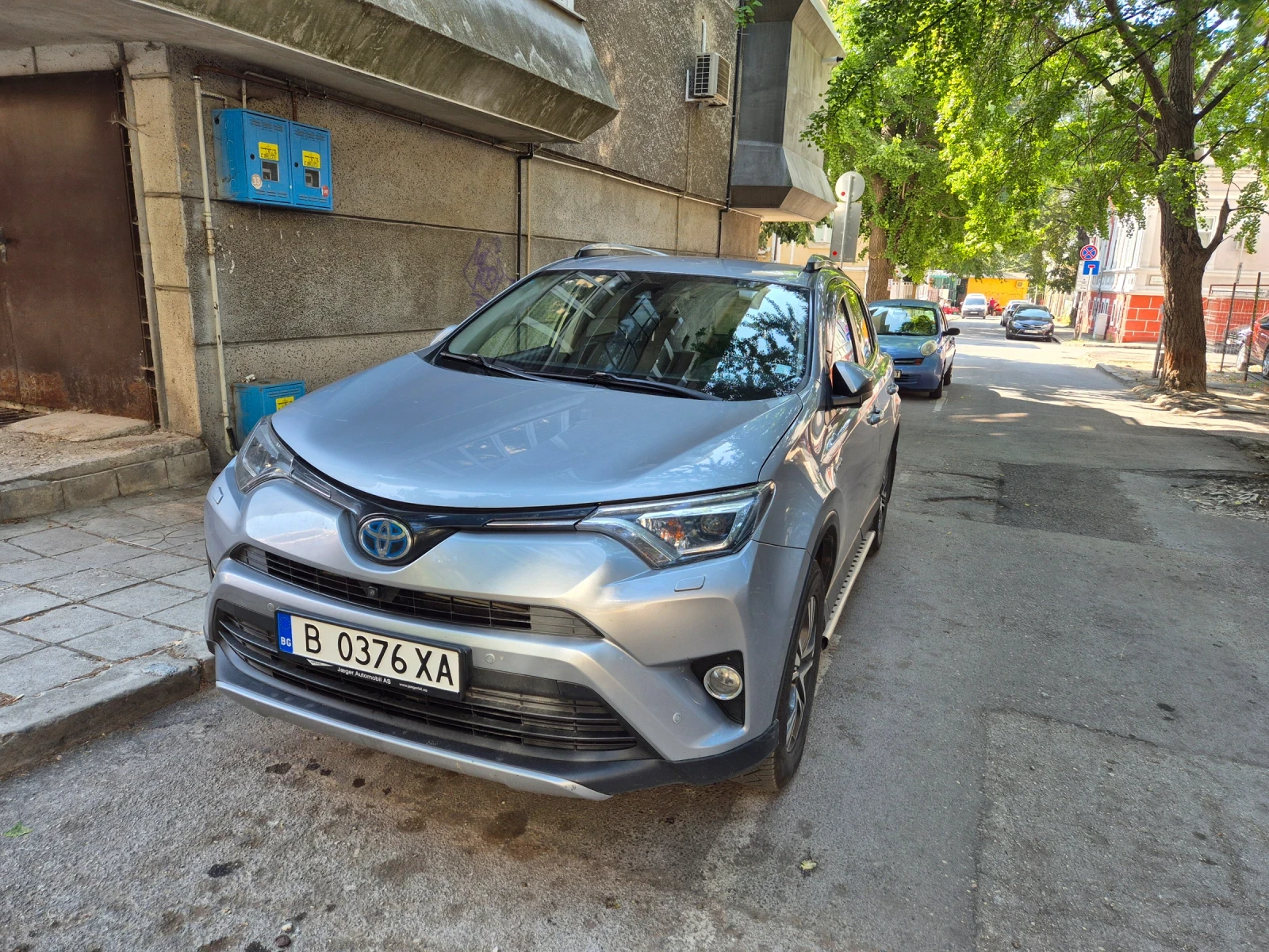 Toyota Rav4 4x4 hybrid 