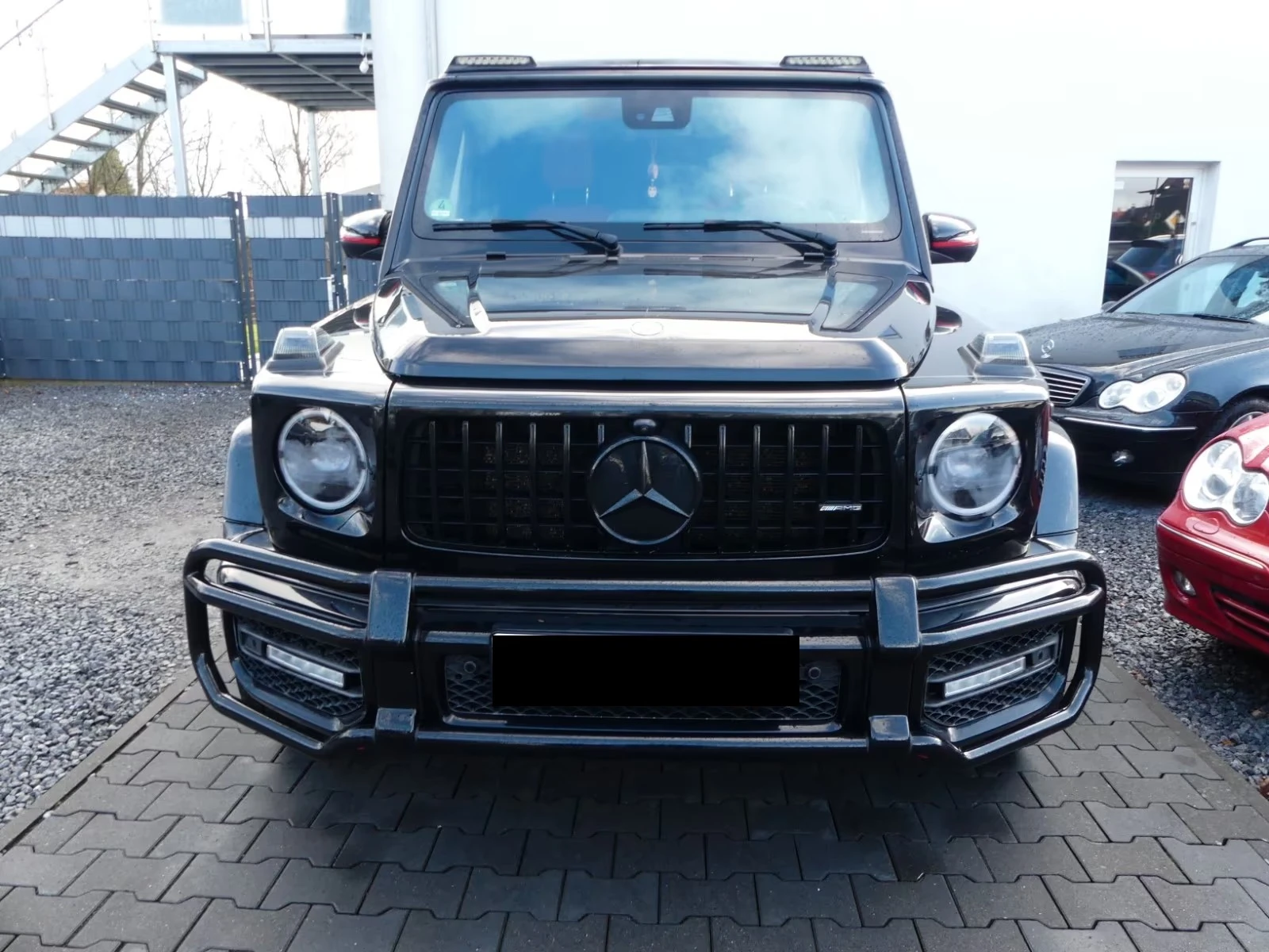 Mercedes-Benz G 63 AMG Carbon Night Burmester, снимка 2 - Автомобили и джипове - 54288698