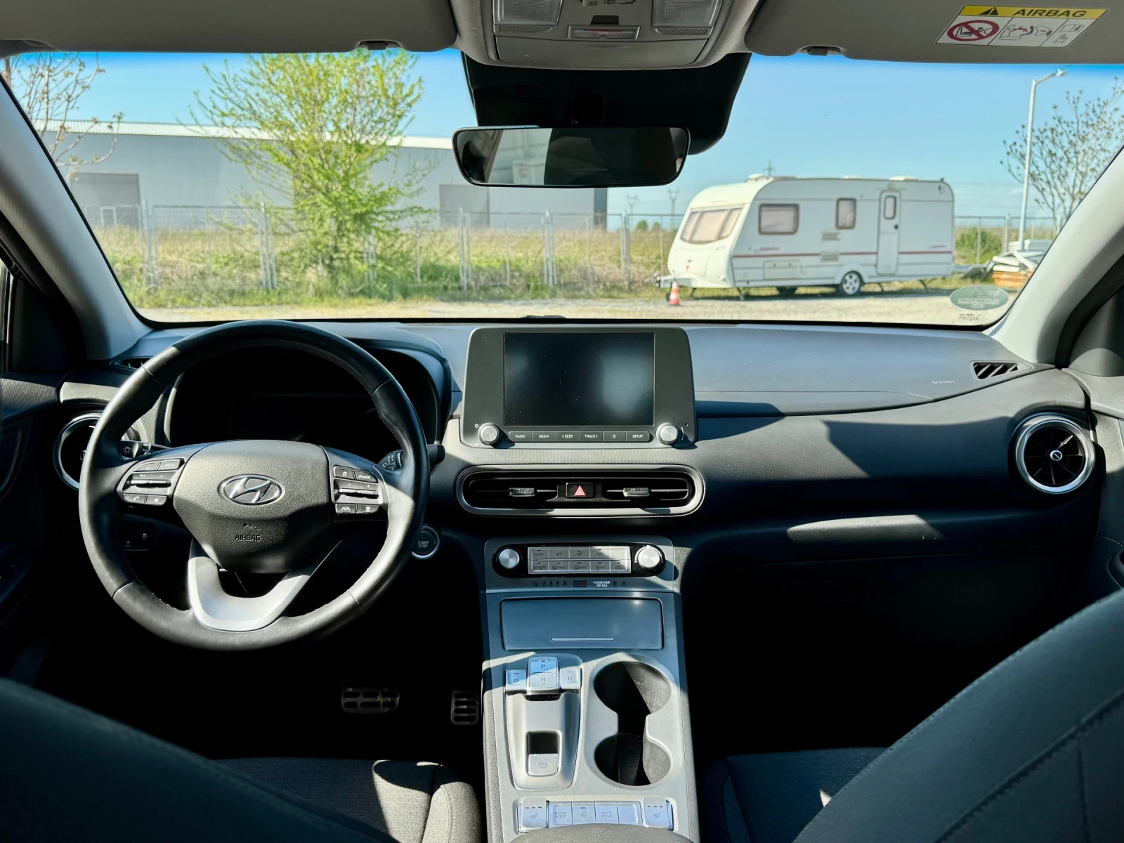 Hyundai Kona Electric 64KWh 100%SOH Facelift Keyless, снимка 12 - Автомобили и джипове - 54312497