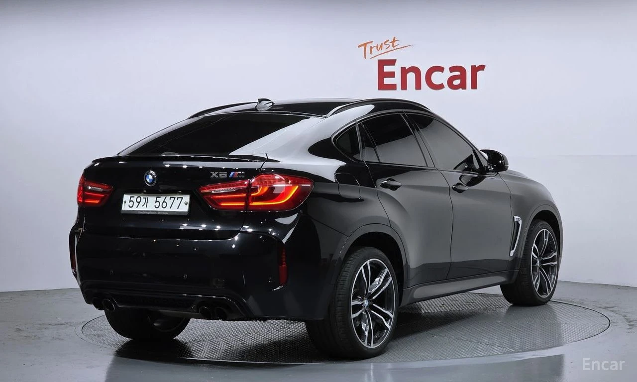 BMW X6 M* КОЖА* ПОДГРЕВ* ОБДУХВАНЕ* HEADUP* 360* LINE ASS, снимка 2 - Автомобили и джипове - 54379611