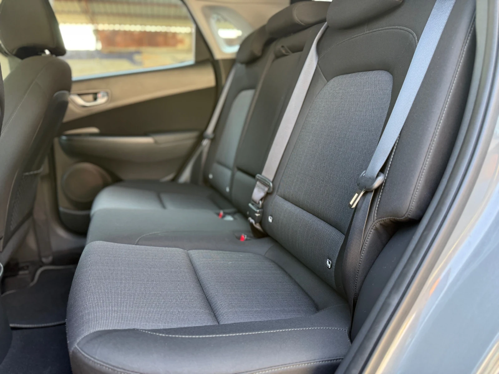 Hyundai Kona FACELIFT! 1.6 HYBRID 141hp.DIGITAL!СОБСТВЕН ЛИЗИНГ, снимка 9 - Автомобили и джипове - 54566860