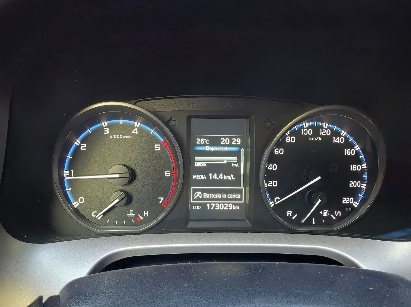 Toyota Rav4 2/143/D4D, снимка 12 - Автомобили и джипове - 55228720