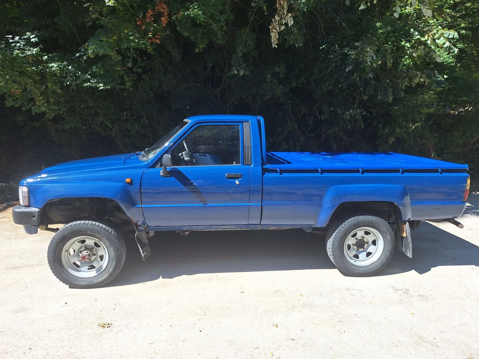 Toyota Hilux LN 65, снимка 2 - Автомобили и джипове - 55751765