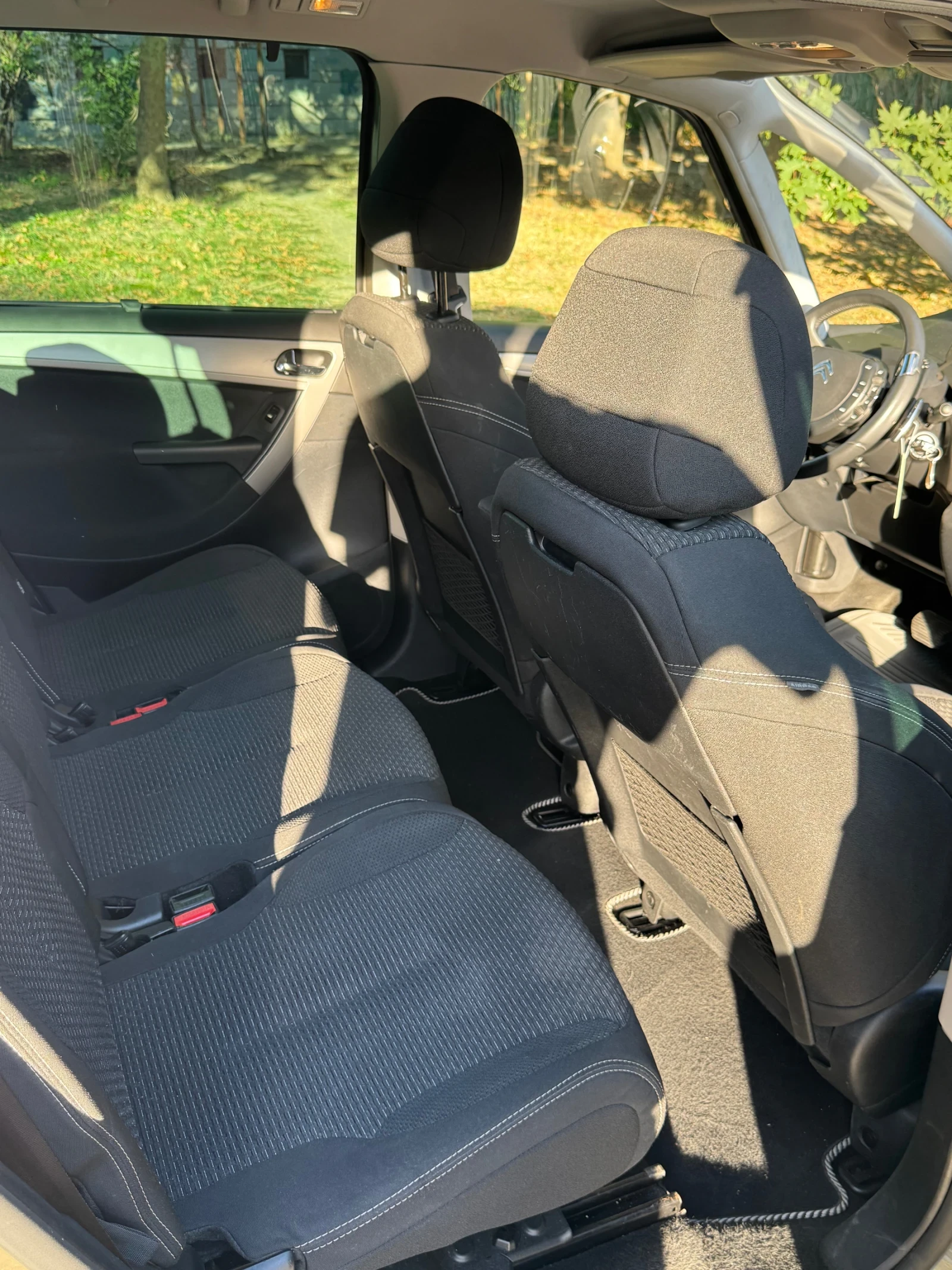 Citroen C4 AIRCROSS, снимка 15 - Автомобили и джипове - 55895916