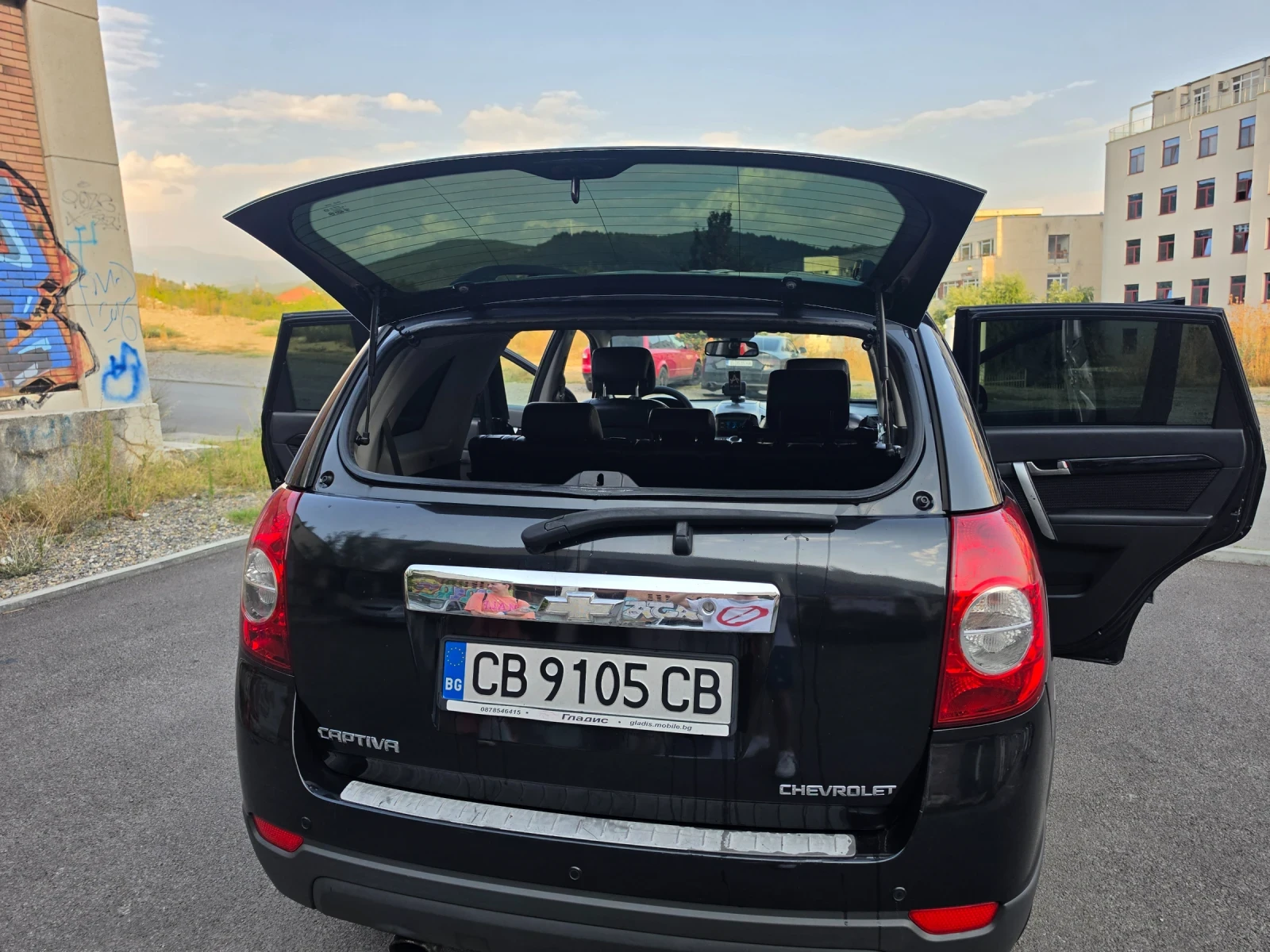 Chevrolet Captiva 2.2 VCDi Turbo, 163 к.с., 6 скорости, 7 места, снимка 6 - Автомобили и джипове - 55904468