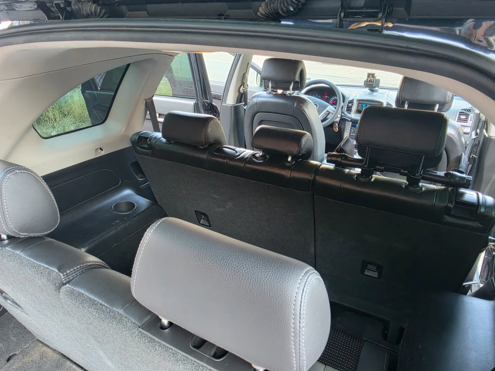 Chevrolet Captiva 2.2 VCDi Turbo, 163 к.с., 6 скорости, 7 места, снимка 7 - Автомобили и джипове - 55904468