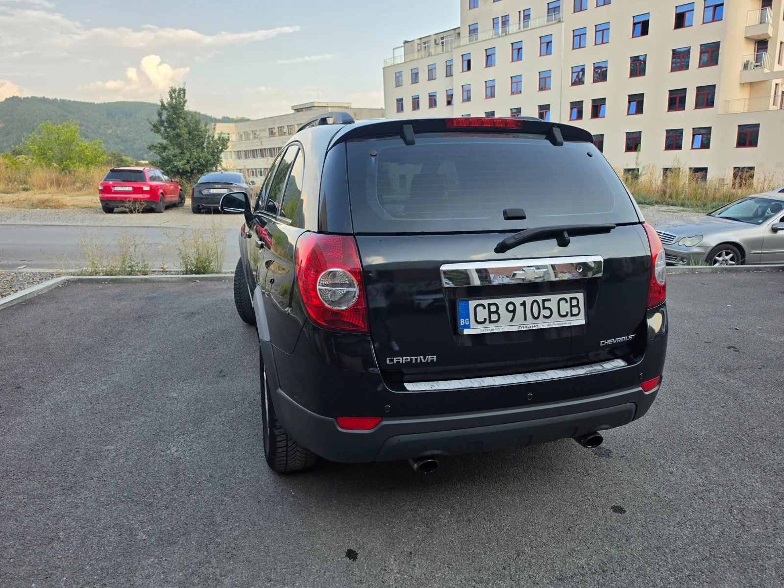 Chevrolet Captiva 2.2 VCDi Turbo, 163 к.с., 6 скорости, 7 места, снимка 3 - Автомобили и джипове - 55904468