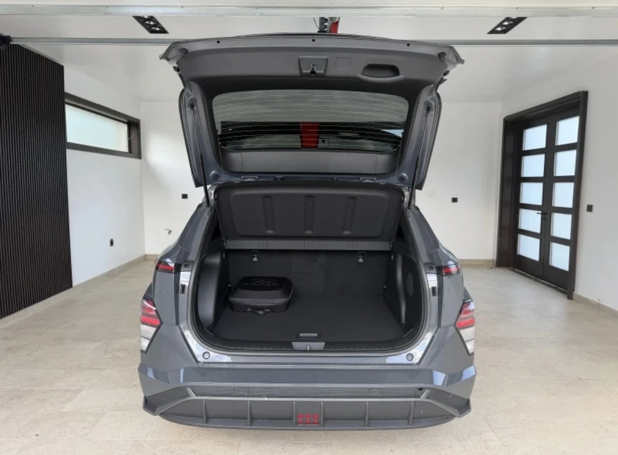 Hyundai Kona, снимка 5 - Автомобили и джипове - 56308228