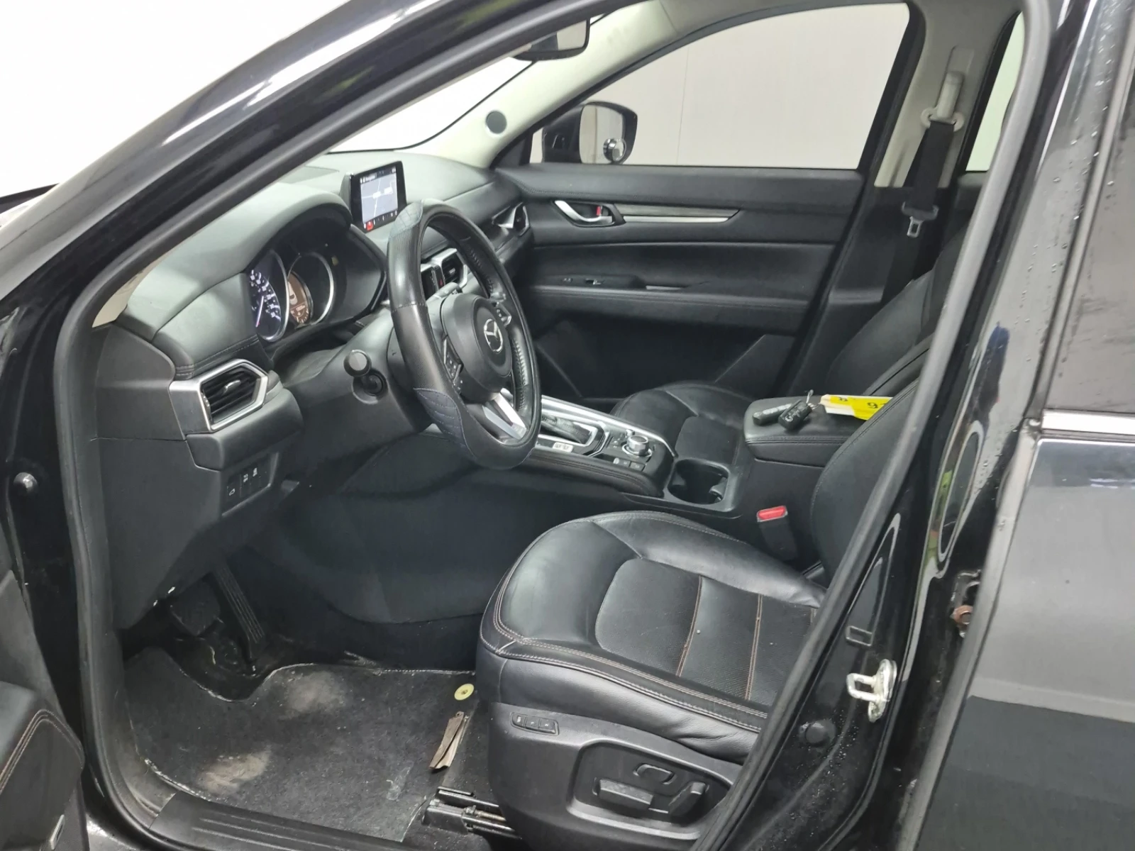 Mazda CX-5 GT / HUD / Bose / Carfax / Автокредит, снимка 3 - Автомобили и джипове - 56315740