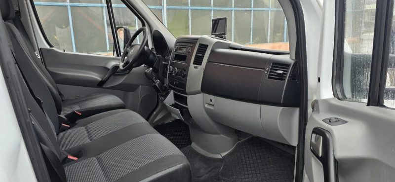 Mercedes-Benz Sprinter 319, снимка 6 - Бусове и автобуси - 53199038