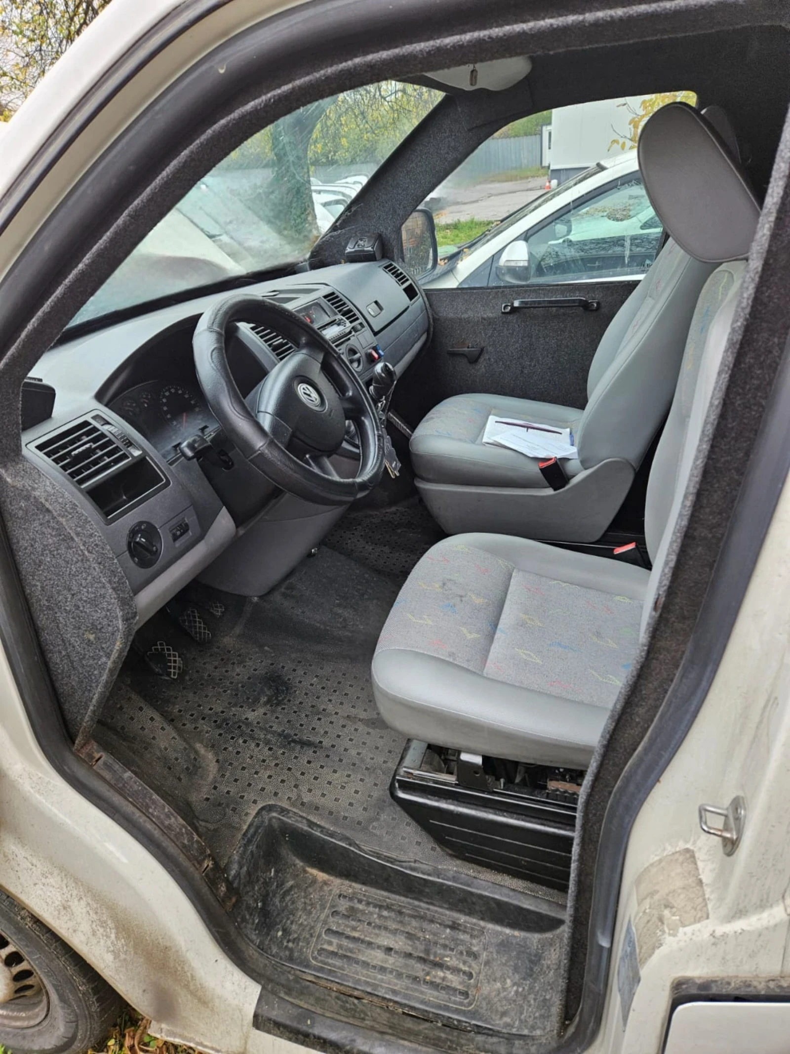 VW T5 2.5 broniran - изображение 8