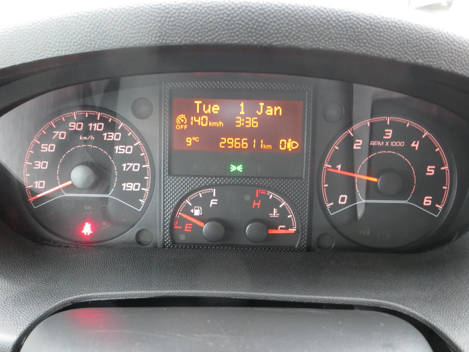 Peugeot Boxer 2.2 HDI L3H3 - изображение 9