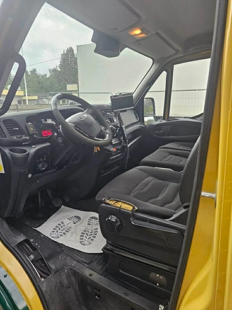 Iveco Daily, снимка 11 - Камиони - 53104520