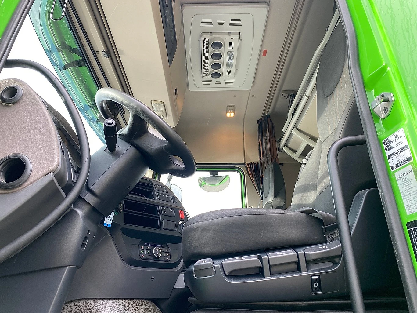 Daf XF 480FT - изображение 9